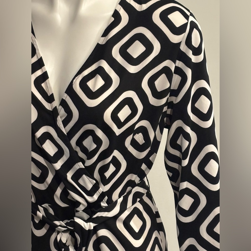INC International Concepts Black and White Geometric Midi Dress - Picture 2 of 5